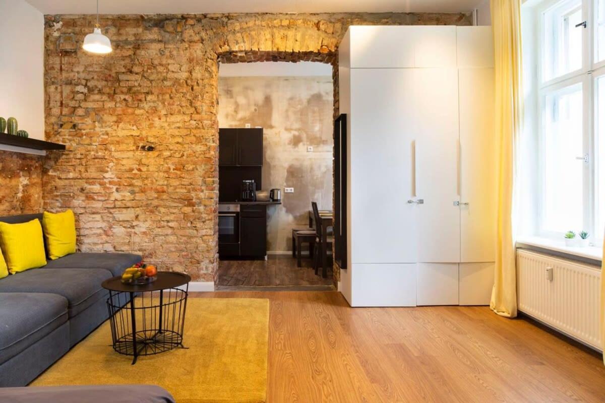 Shabby Chic Plus Self Checkin And Free Street Parking Berlim Exterior foto