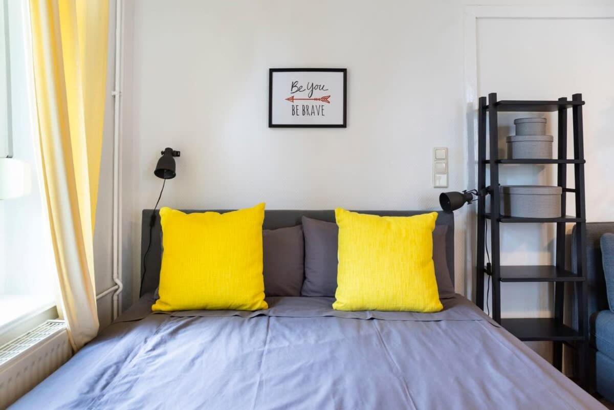 Shabby Chic Plus Self Checkin And Free Street Parking Berlim Exterior foto