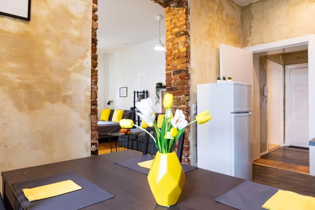 Shabby Chic Plus Self Checkin And Free Street Parking Berlim Exterior foto